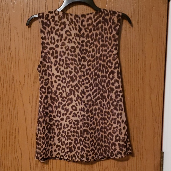 Ann Taylor leapard print sleeveless top - Picture 2 of 2